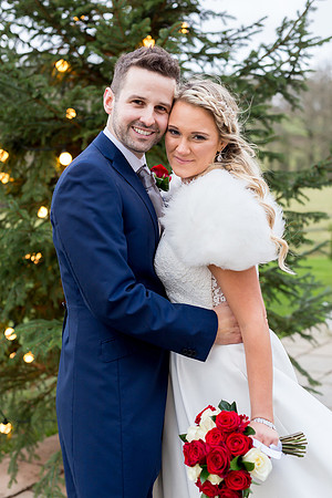 A Christmas wedding at Hyde House in the Cotswolds